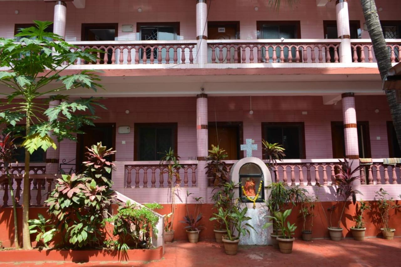 Esther Guest House Calangute Zewnętrze zdjęcie