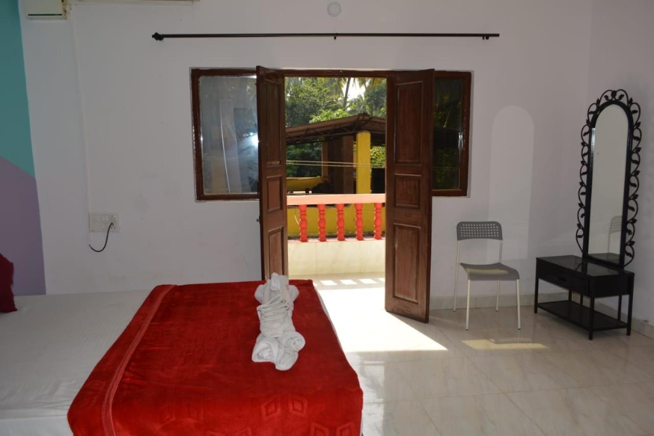 Esther Guest House Calangute Pokój zdjęcie